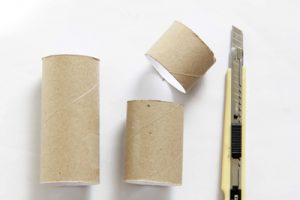 Cách làm hộp đựng bút xinh xắn từ lõi giấy vệ sinh