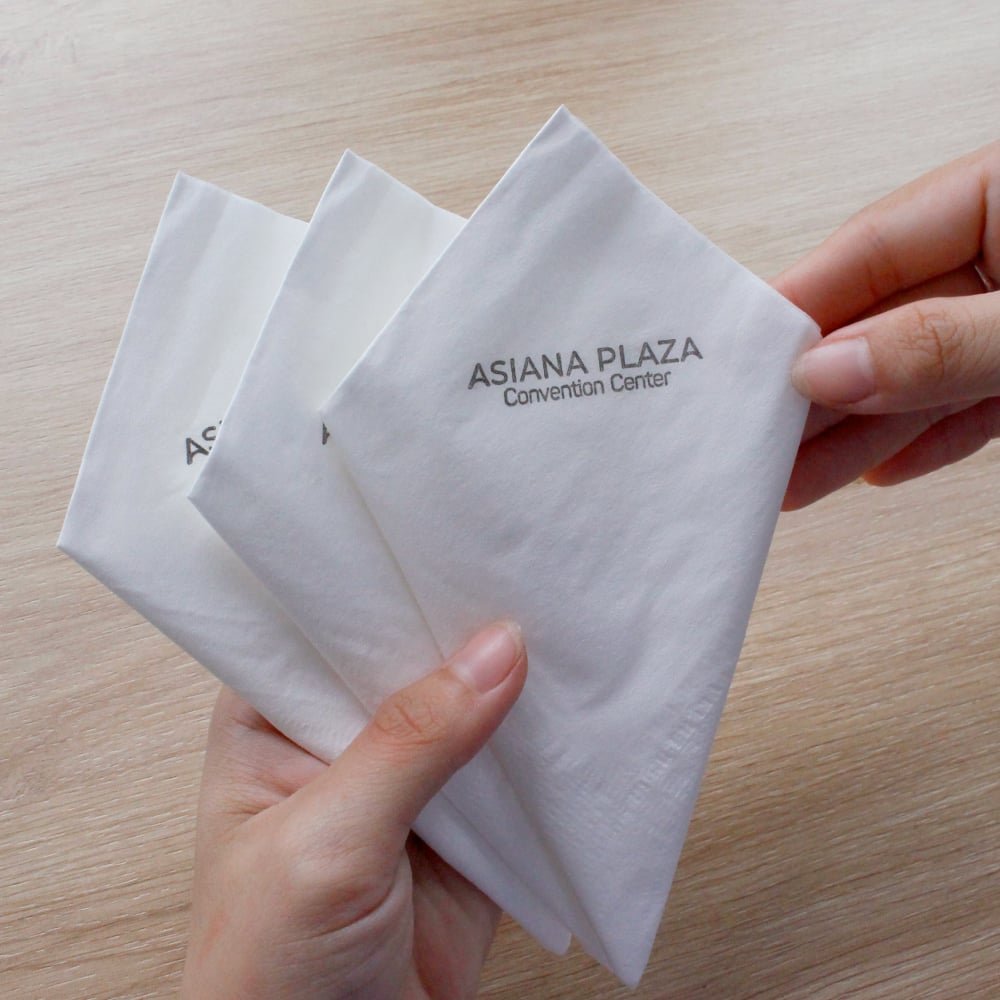In logo miễn phí trên khăn giấy cho trung tâm Asiana Plaza